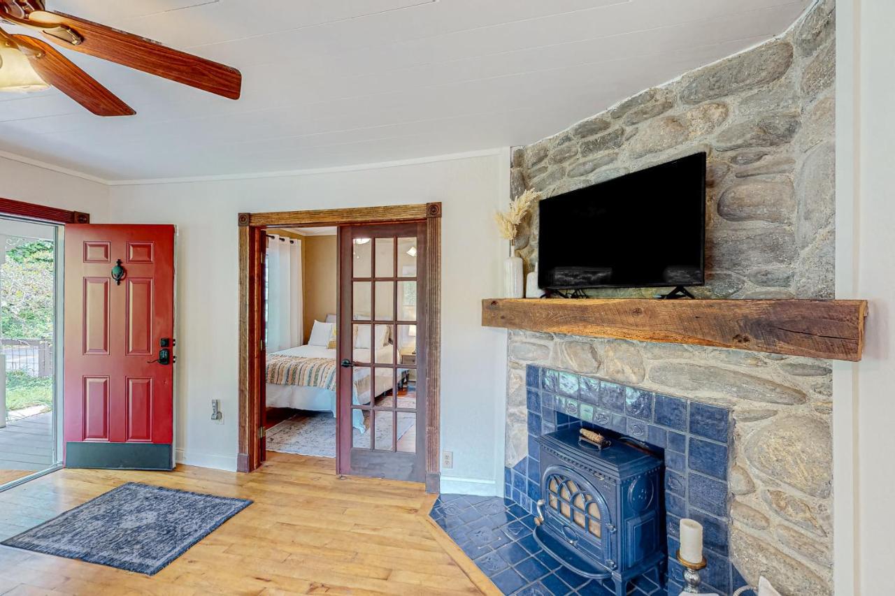 Cookie Cottage Black Mountain Extérieur photo
